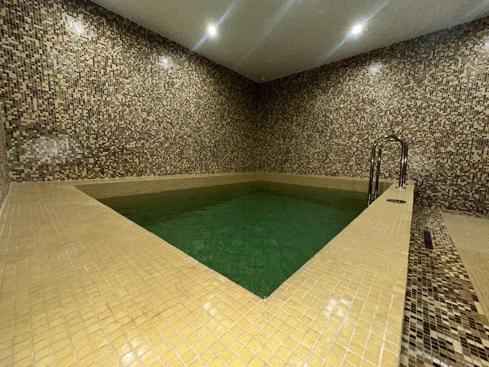 Kyiv Hotel Skhidnytsia